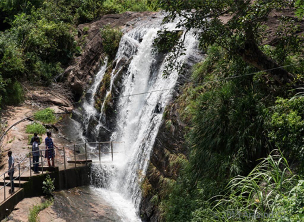 Nyayamakad Waterfall, Munnar