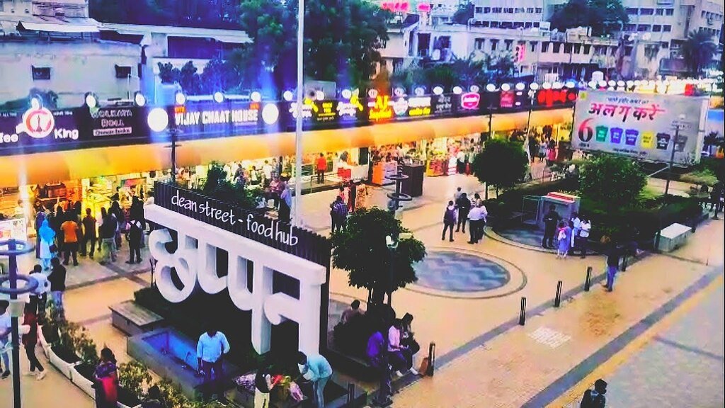 Chappan Dukaan - Best Food & Shopping Street in Indore
