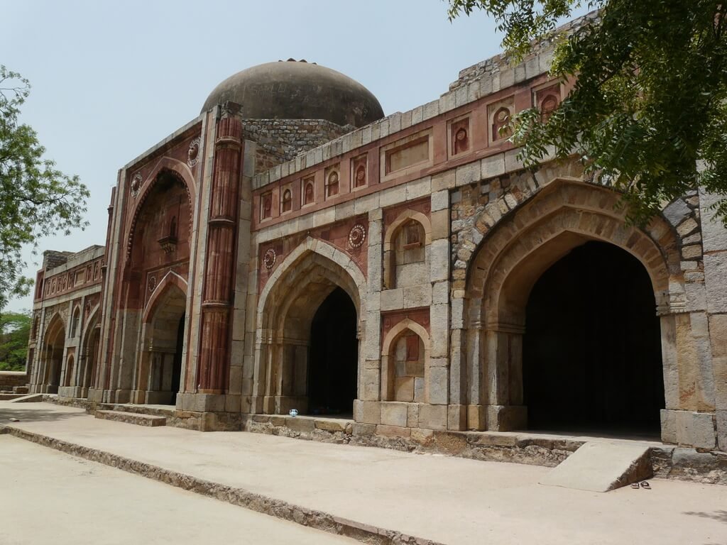 Jamali Kamali Tomb and Mosque