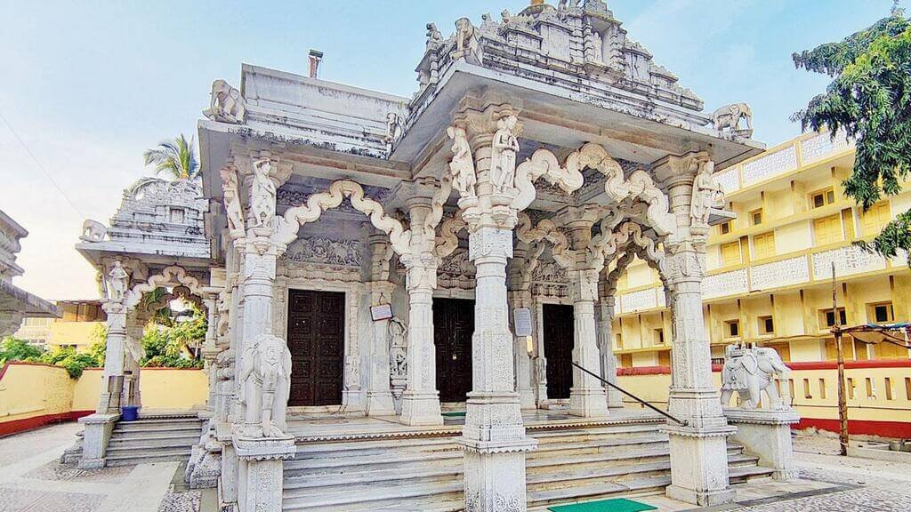 The Jain temple of Daman