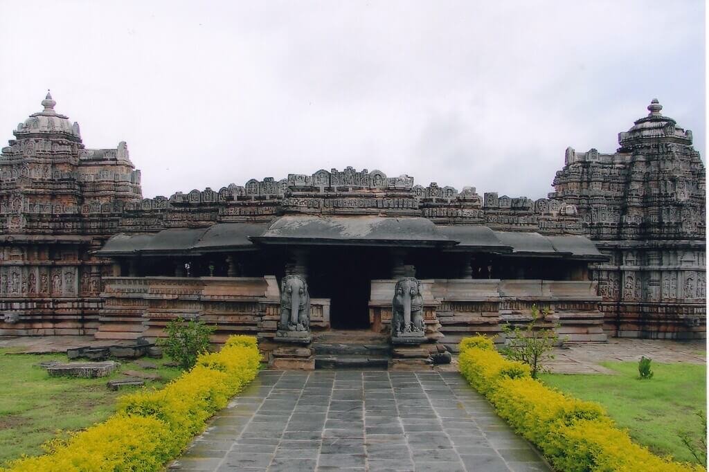 Shivanasamudra Temple - places to visit in chikmagalur