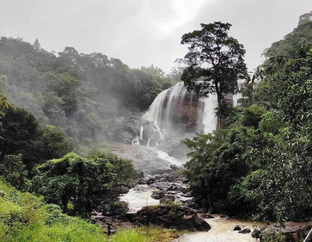 Kuthumkal Waterfalls: 28km From Munnar